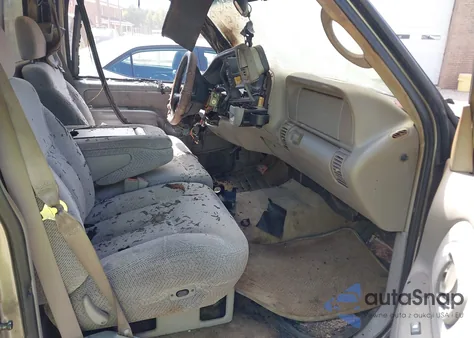 1998 GMC Sierra 1500 Sl Wideside from USA, damaged, VIN 1GTEK14M4WZ550499